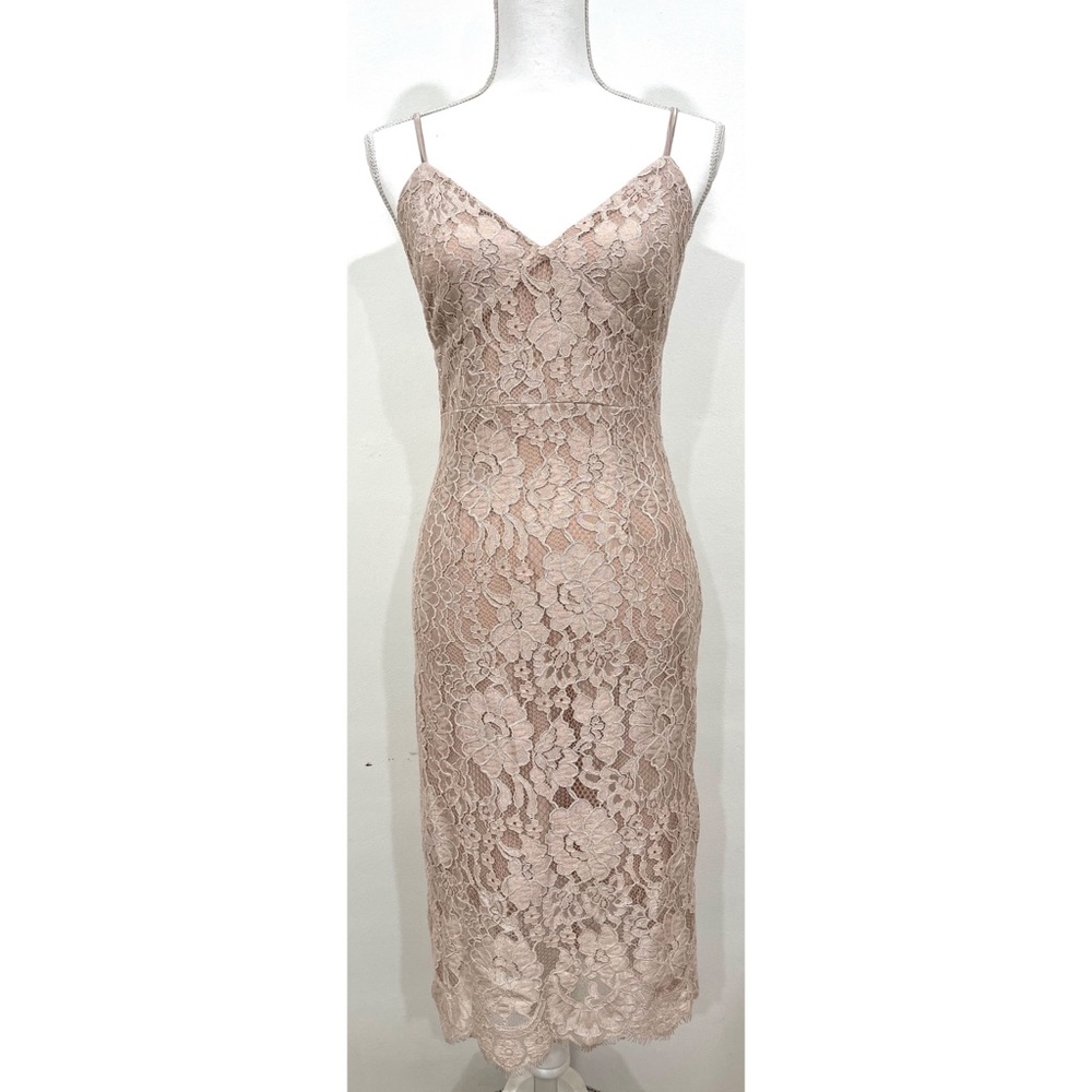 Lulu’s Nude Lace Midi Dress